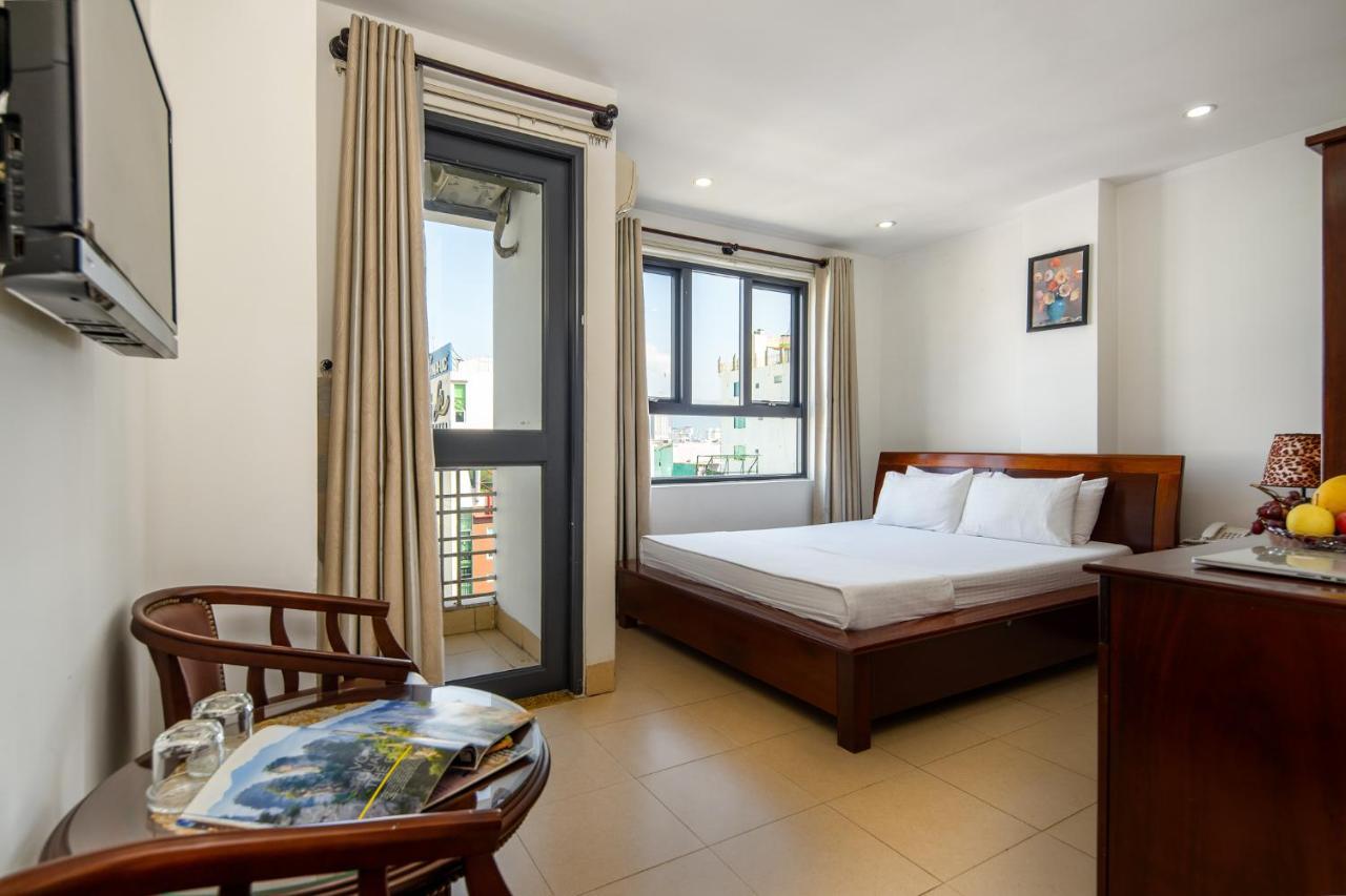 Lotus Rock Hotel 2*